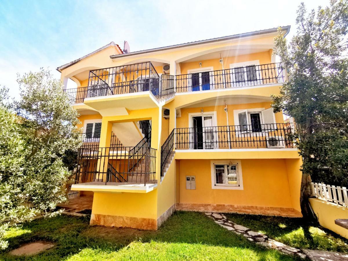 Appartamento Green Garden Vodice Esterno foto